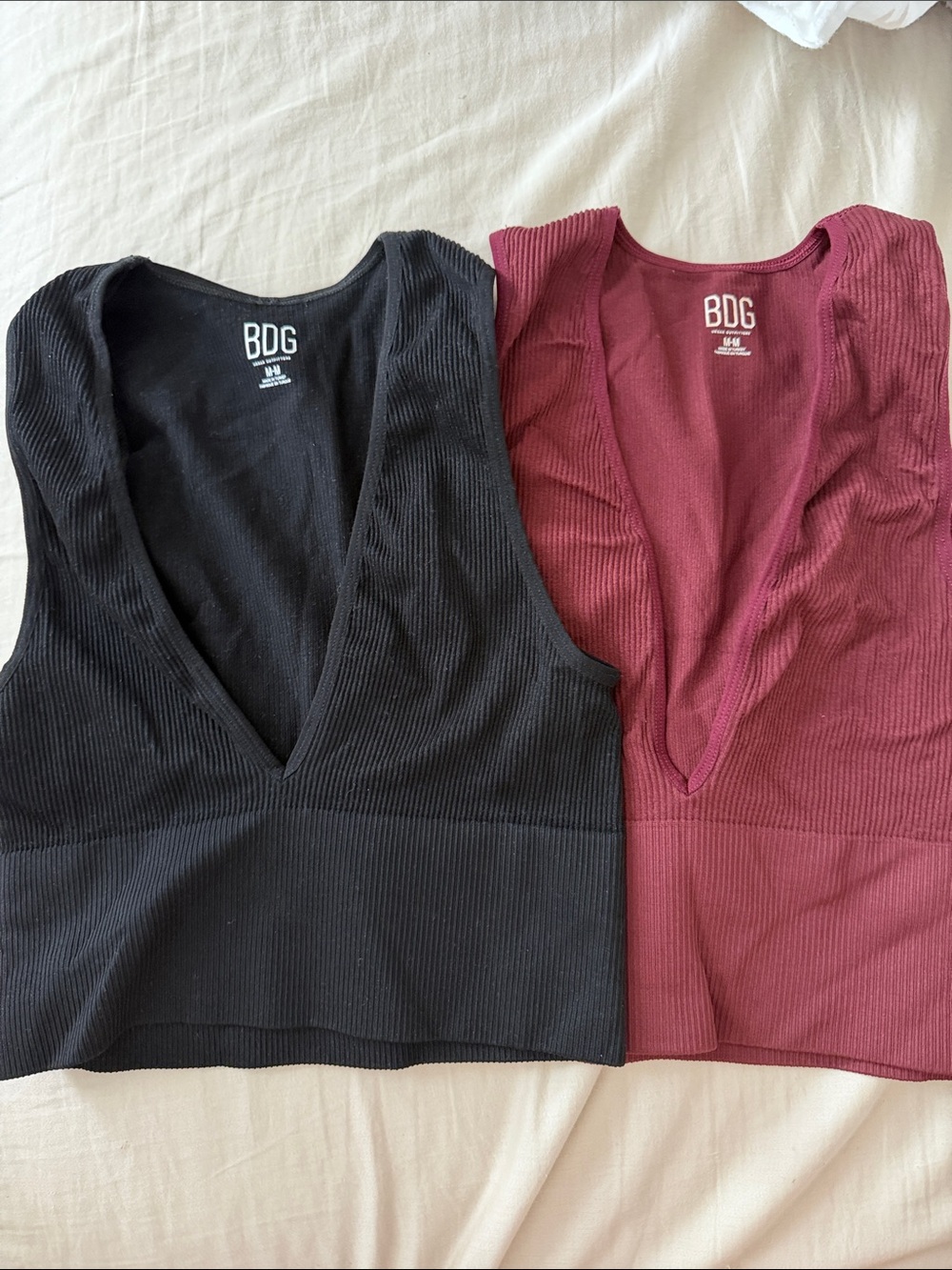 BDG Ribbed deep V-Neck Cropped Tank Tops - Black & Burgundy